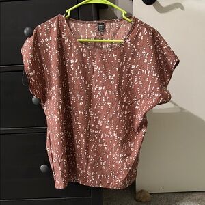 SHEIN Pink Flutter Sleeve Blouse Relaxed Fit